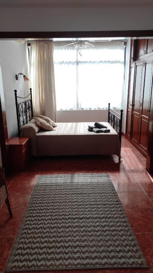 Casa Guelde Villa Tias Bagian luar foto